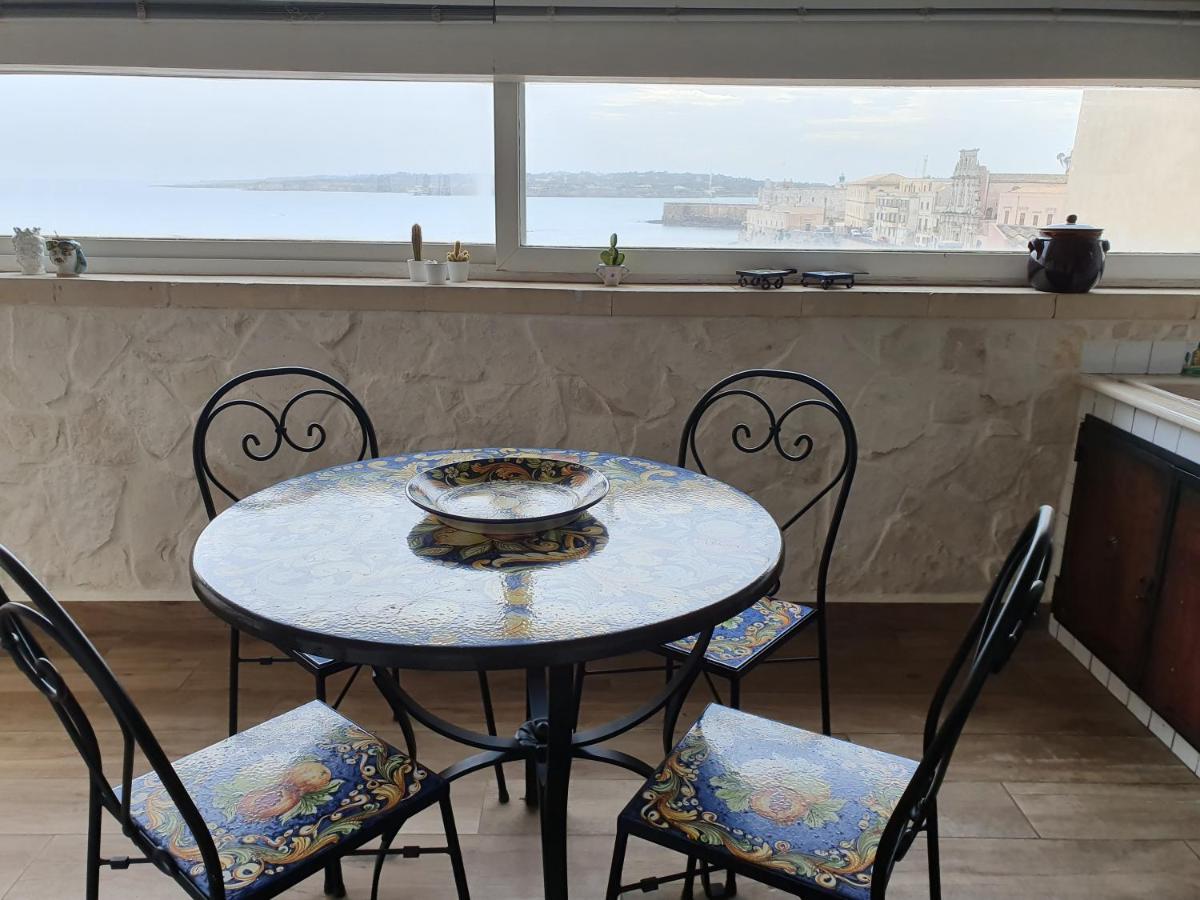 شقة Palazzo Giufa سيراكوزا المظهر الخارجي الصورة